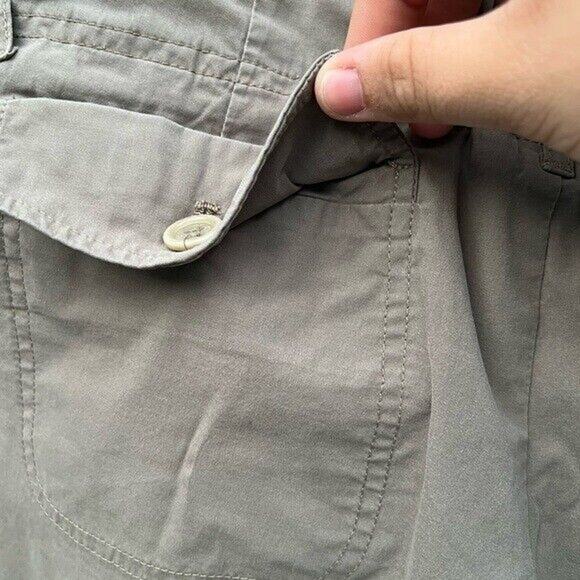 Theory green mid rise Bermuda cuffed shorts with pockets - Picture 8 of 10